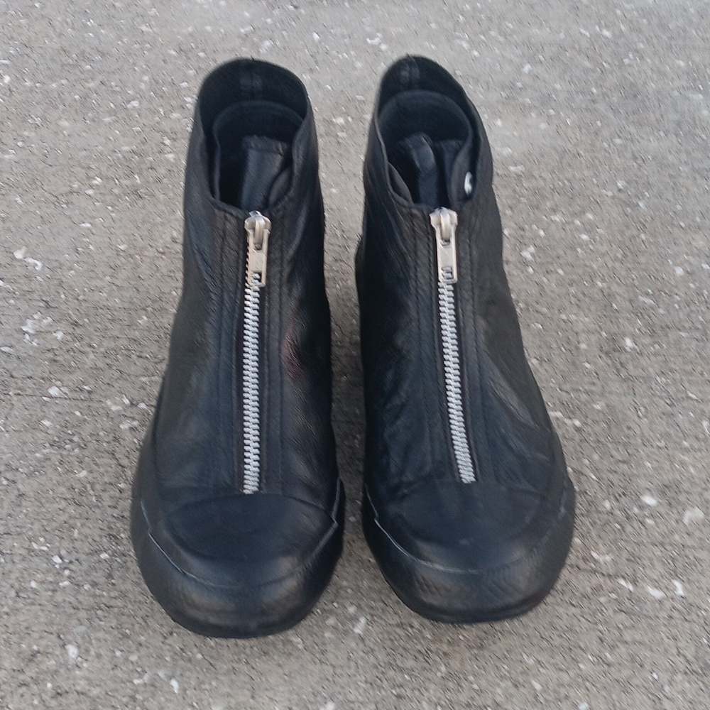 Converse Chuck Taylor All Star Shroud Leather Hi Top Zip Monochrome BLACK - Picture 15 of 17
